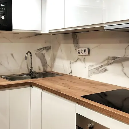 Appartement Au Coeur Du Vieux *