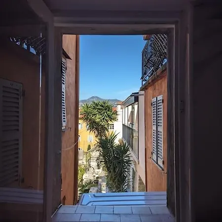Au Coeur Du Vieux * Nice